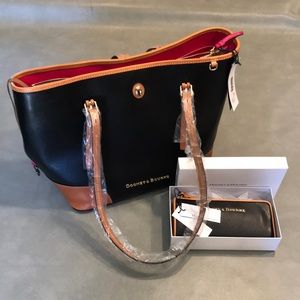 Dooney & Bourke purse with matching wallet